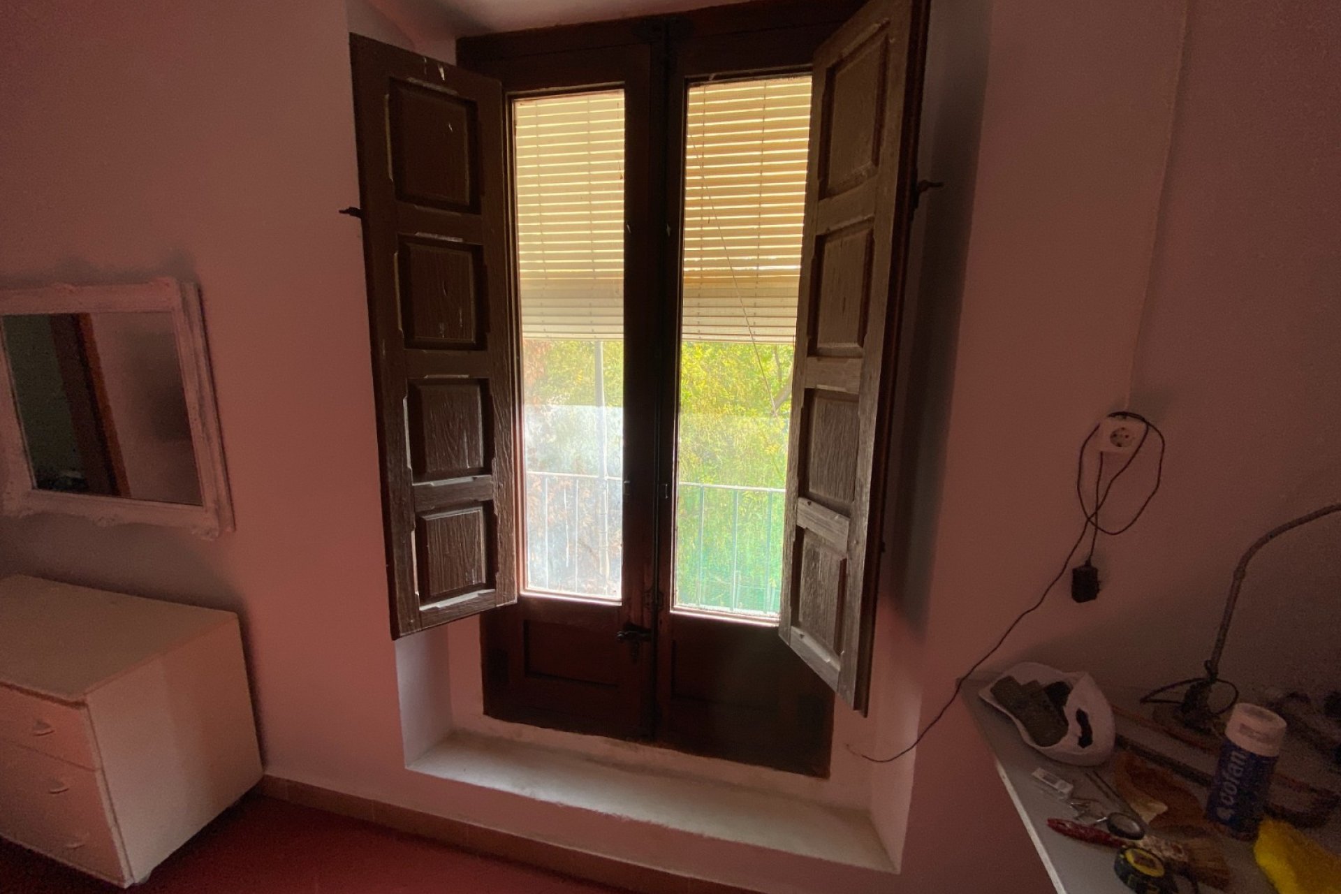 Resale - Country House -
Sax