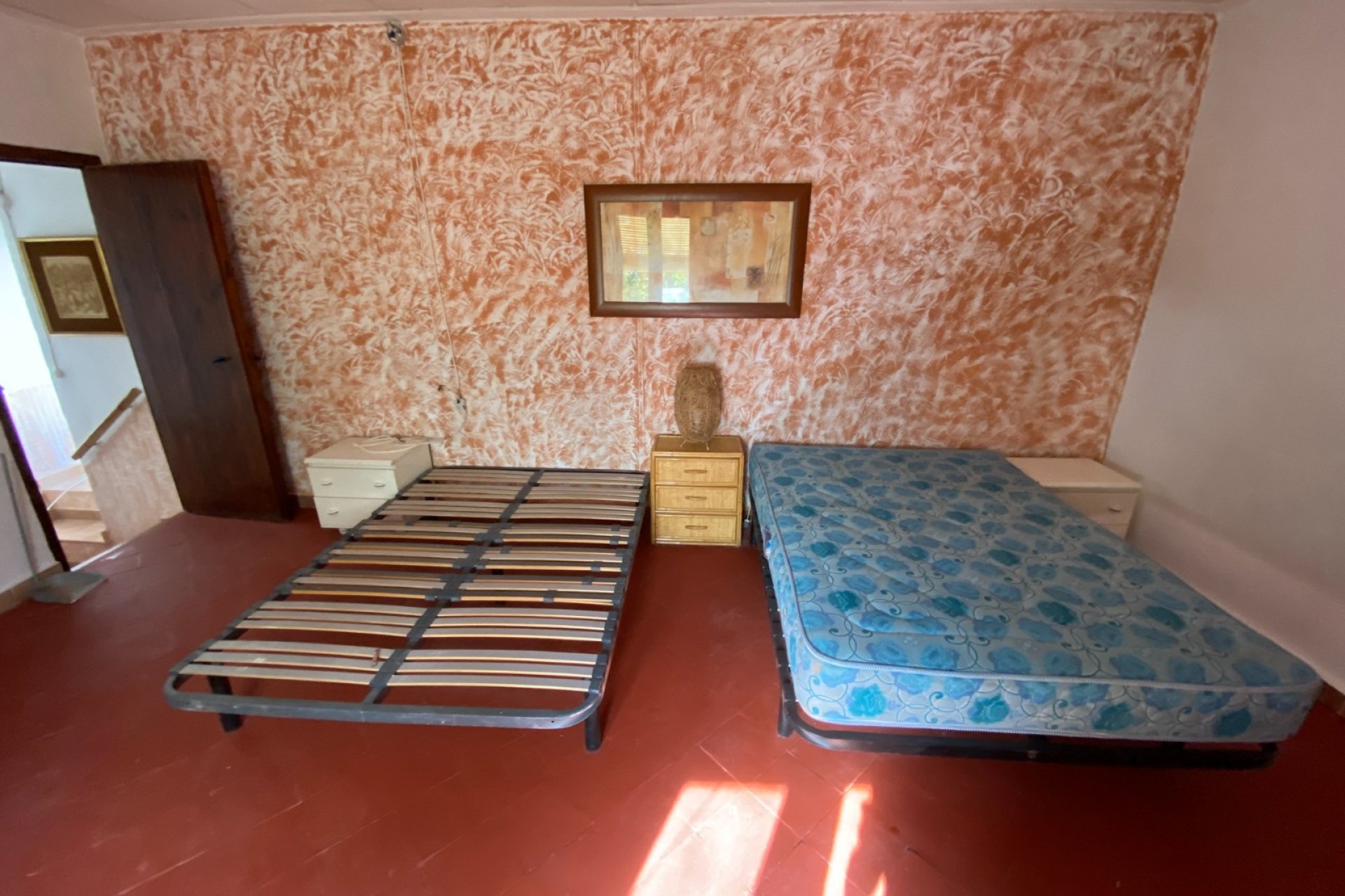 Resale - Country House -
Sax