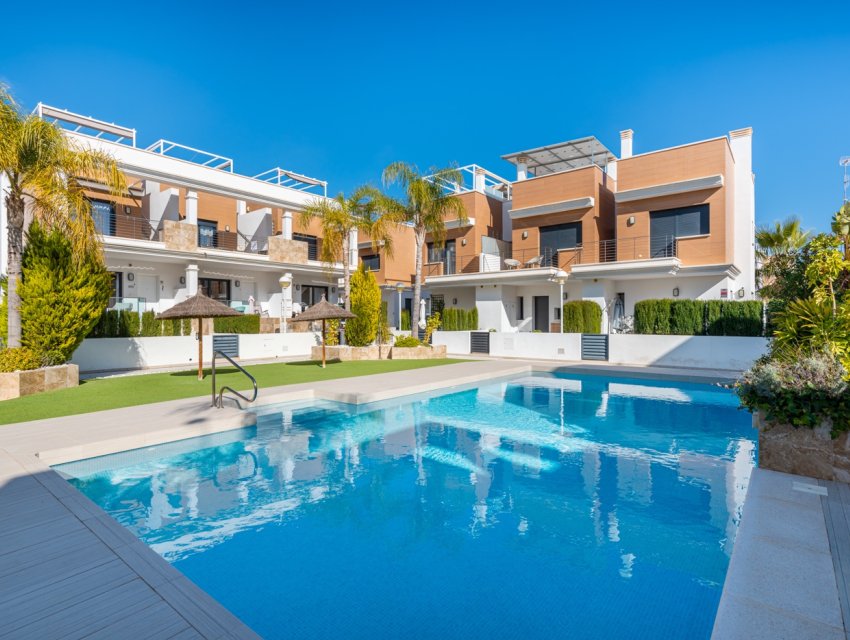 Resale - Townhouse -
Ciudad Quesada - Rojales