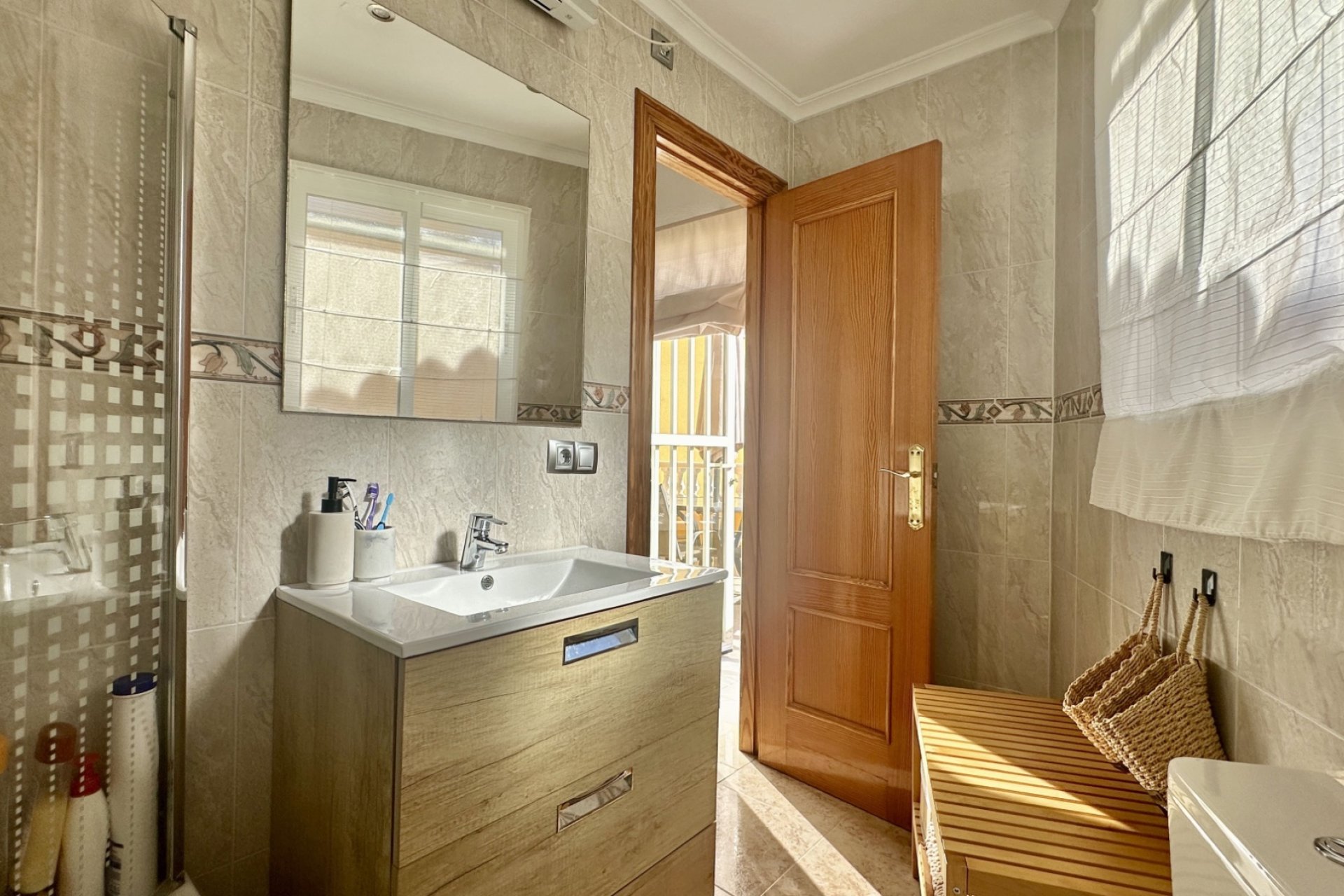 Resale - Townhouse -
Orihuela Costa - La Florida