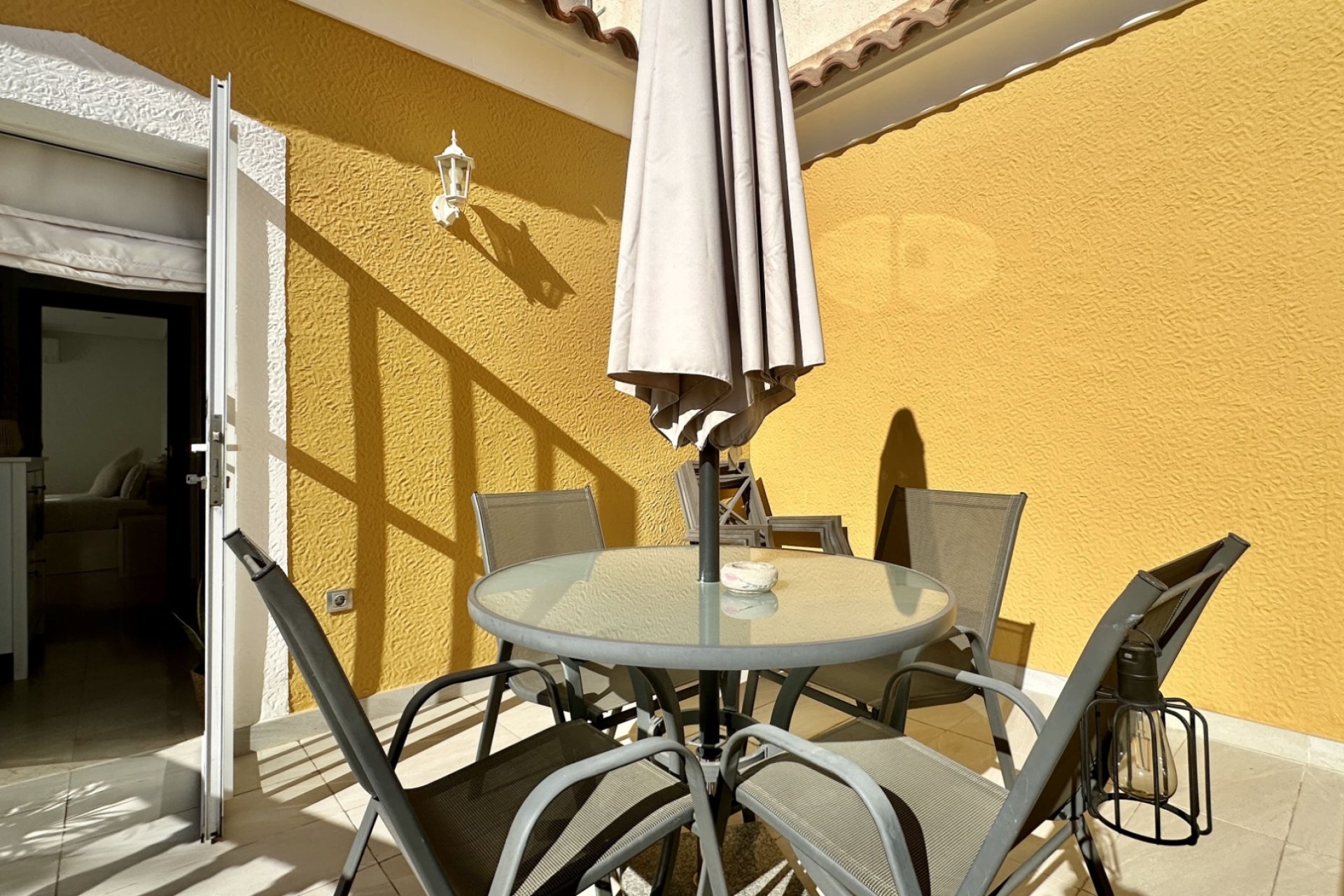 Resale - Townhouse -
Orihuela Costa - La Florida