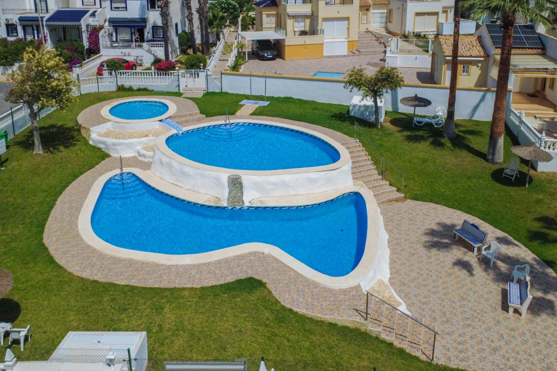 Resale - Townhouse -
Orihuela Costa - La Rioja