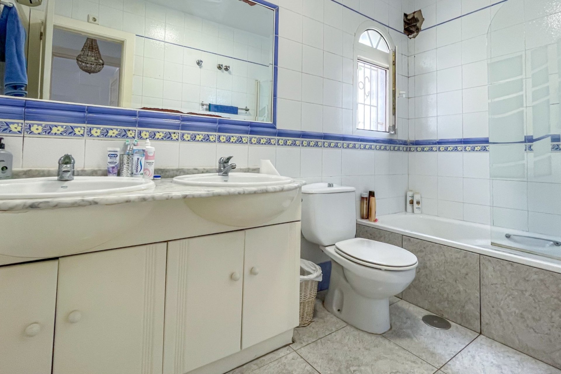 Resale - Townhouse -
Orihuela Costa - La Rioja