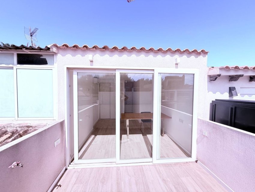 Resale - Townhouse -
Orihuela Costa - Las Filipinas