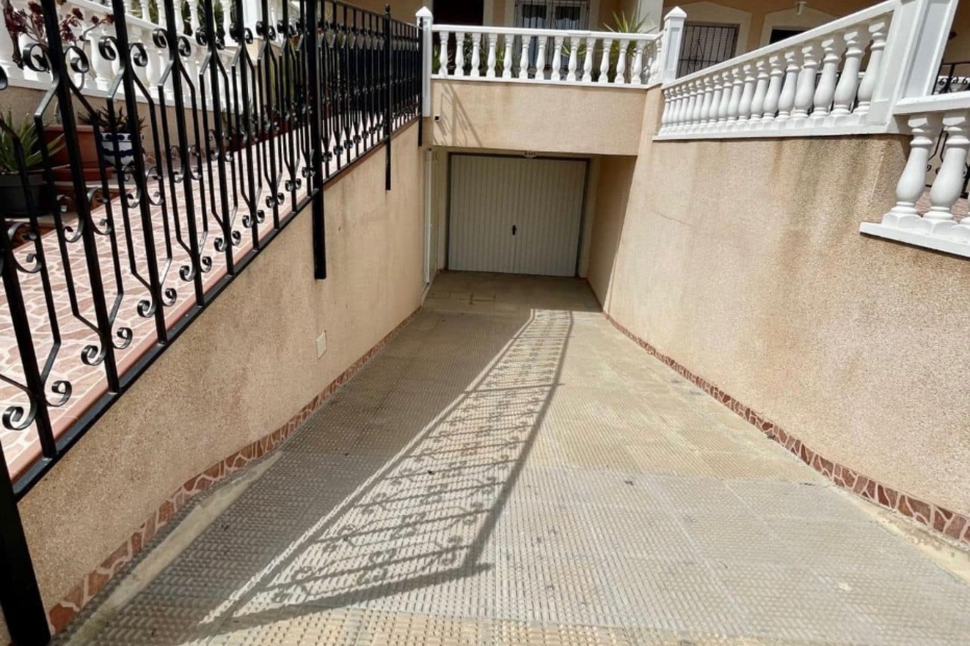 Resale - Townhouse -
Orihuela Costa - Los Altos