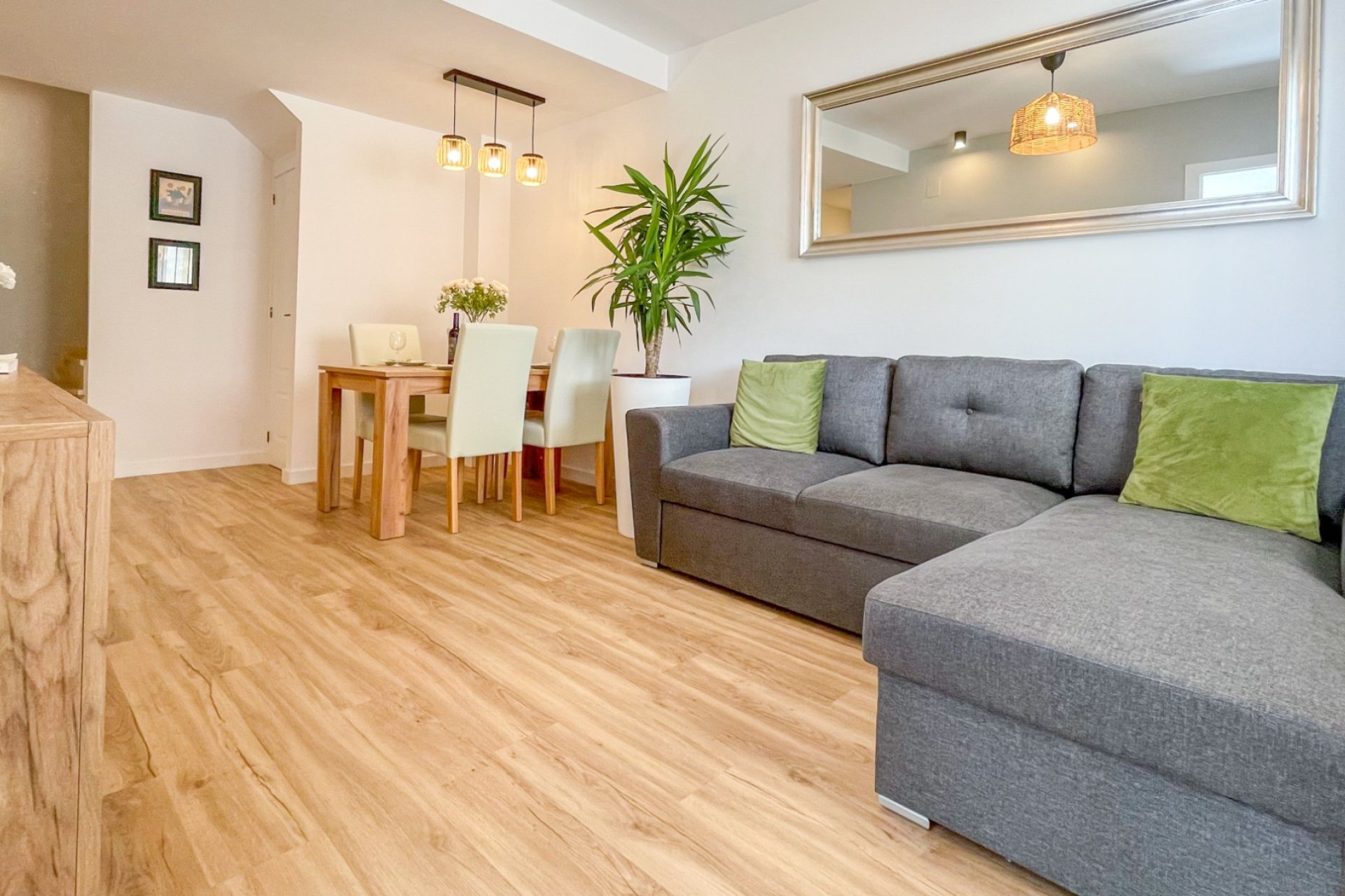 Resale - Townhouse -
Orihuela Costa - Los Altos *