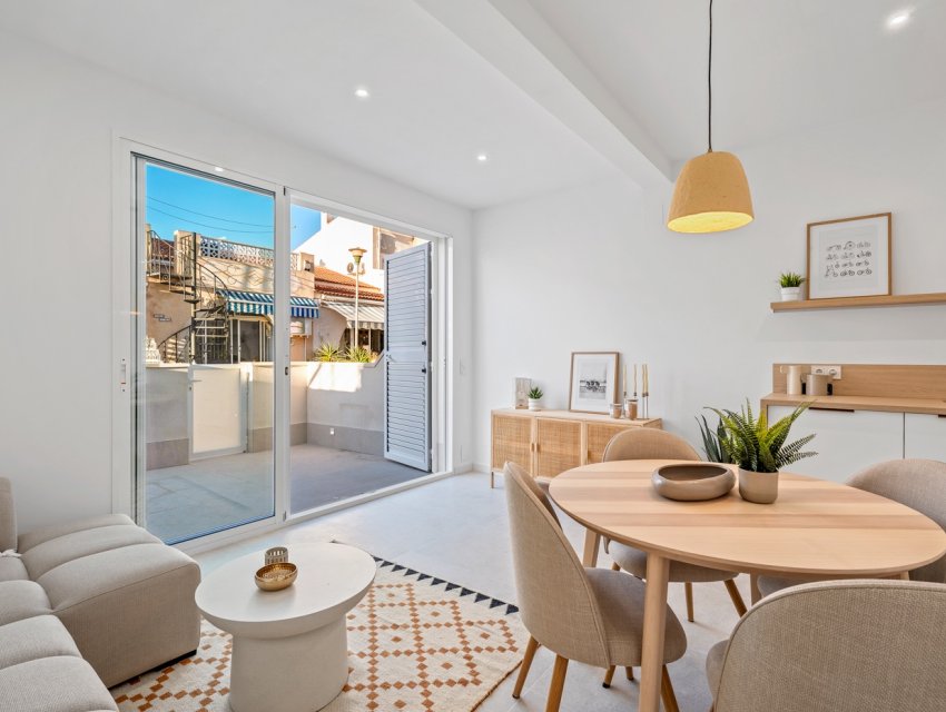 Resale - Townhouse -
Torrevieja - El Chaparral