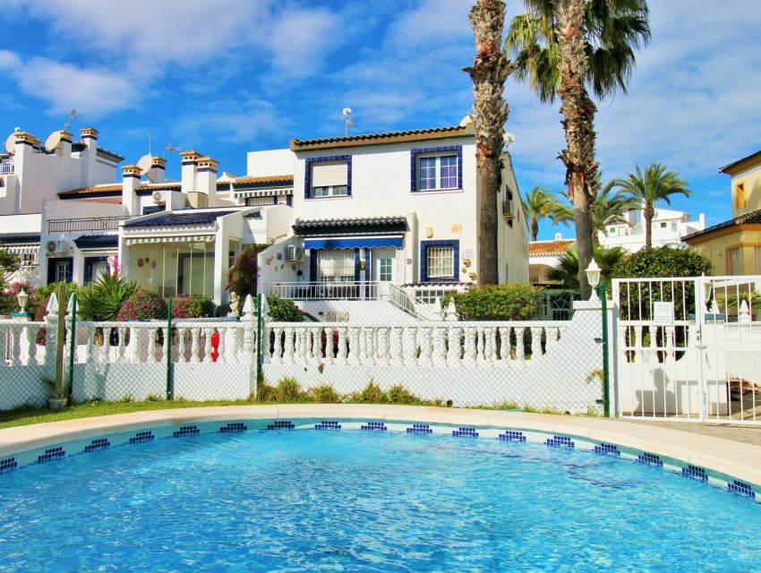 Resale - Townhouse -
Villamartín - Los Dolses