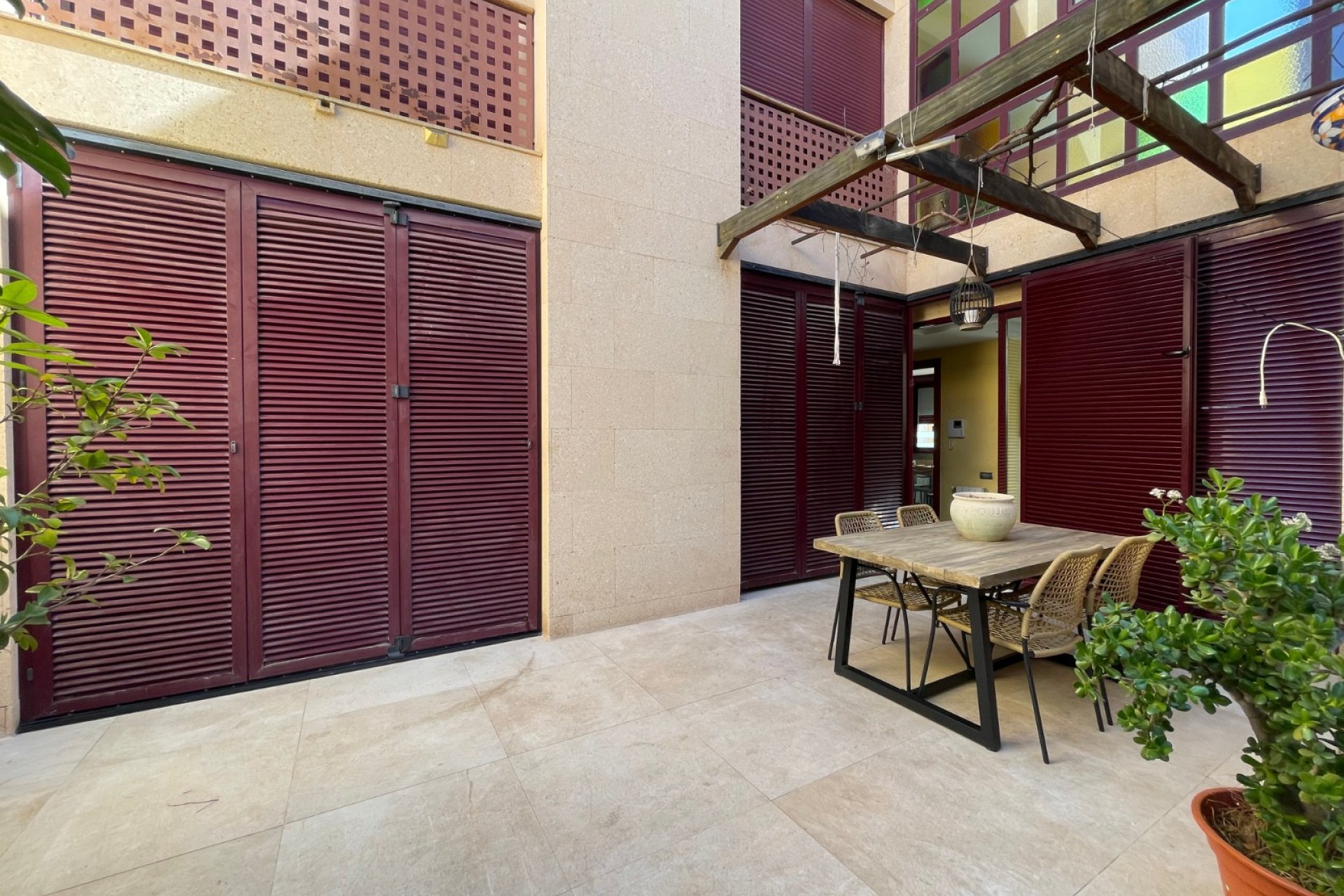 Resale - Townhouse -
Villanueva Rio Segura - Villanueva