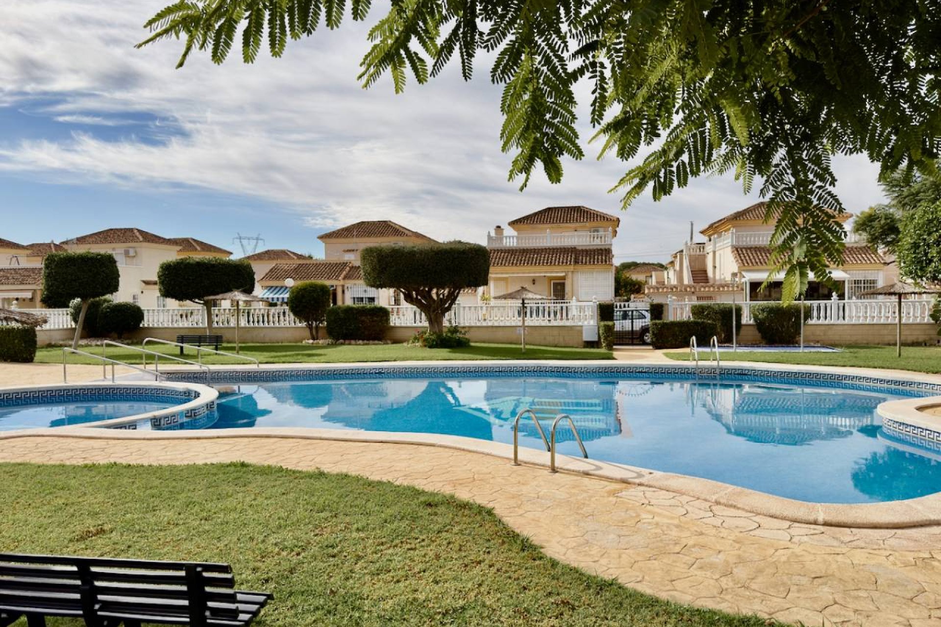 Resale - Villa -
Algorfa - Lo Crispin