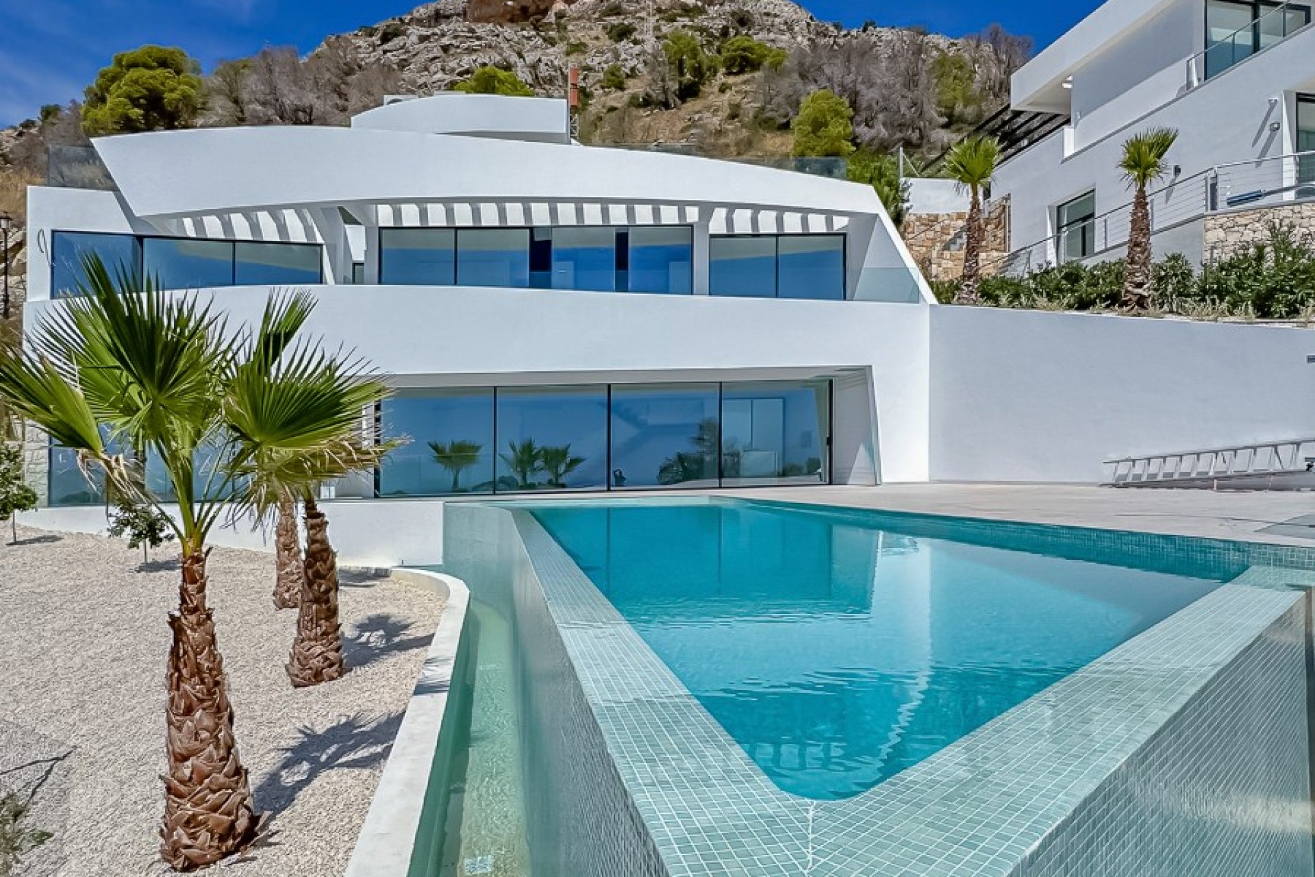 Resale - Villa -
Altea