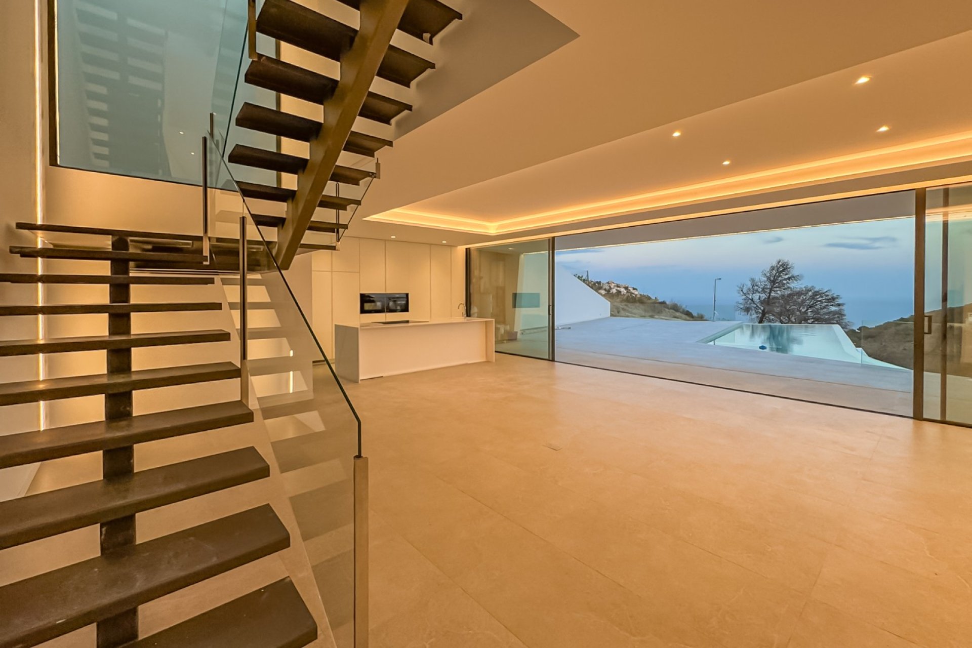 Resale - Villa -
Altea