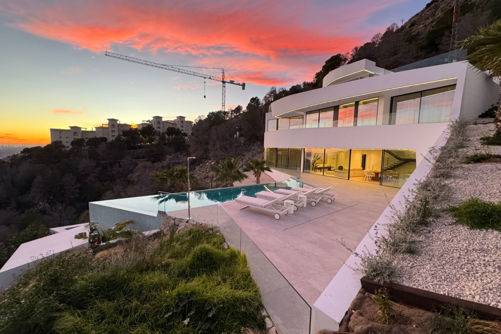 Resale - Villa -
Altea