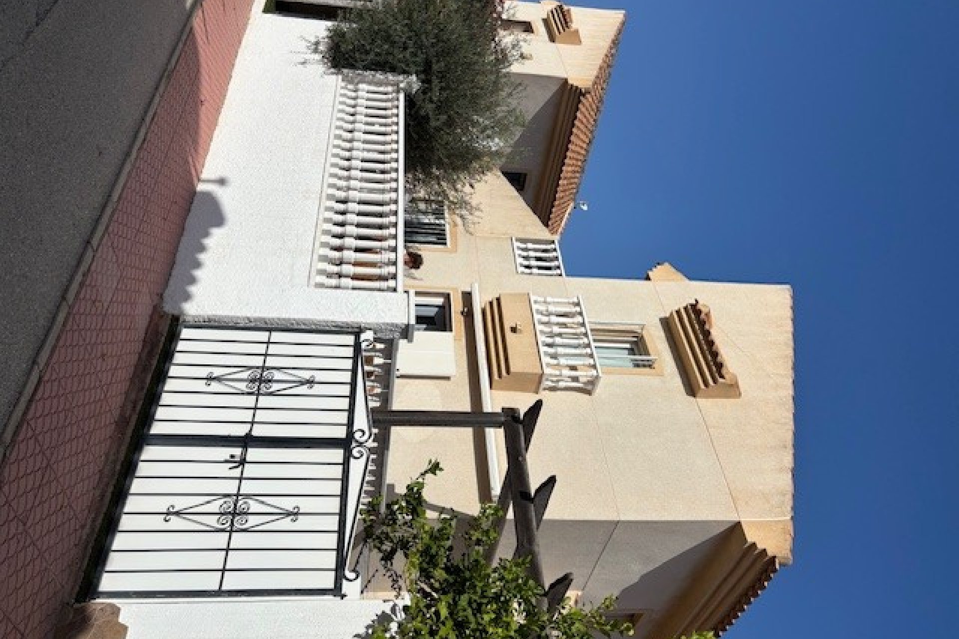 Resale - Villa -
Ciudad Quesada - Airstrip