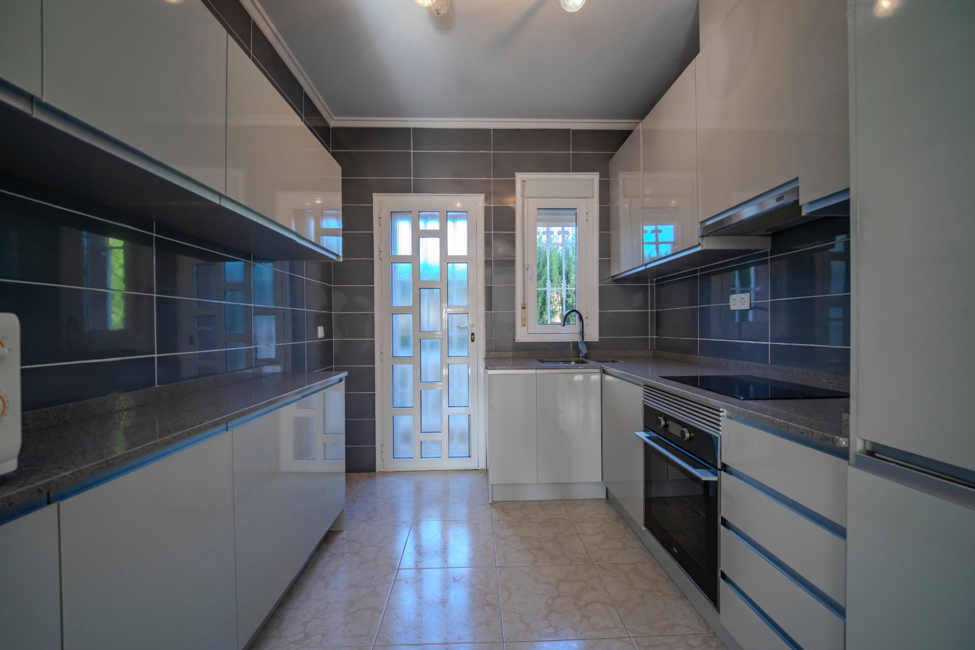 Resale - Villa -
Ciudad Quesada - Doña Pepa