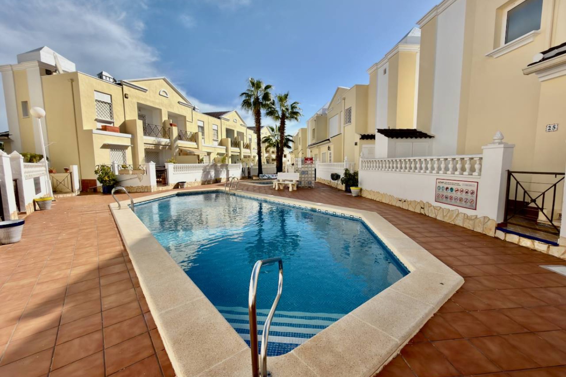 Resale - Villa -
Ciudad Quesada - Doña Pepa