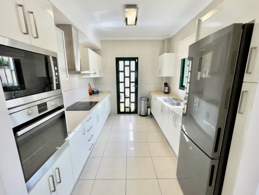 Resale - Villa -
Ciudad Quesada - La Fiesta