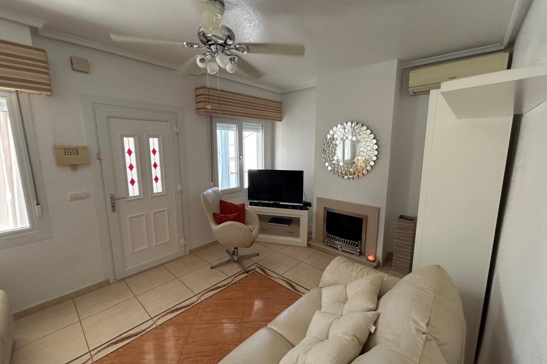 Resale - Villa -
Ciudad Quesada - La Marquesa Golf