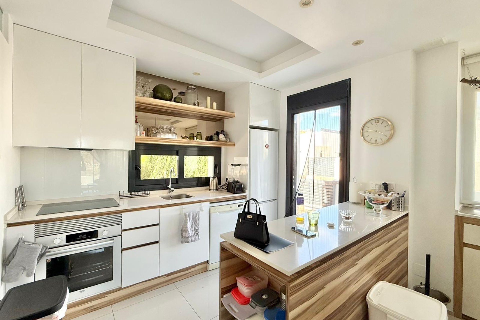 Resale - Villa -
Ciudad Quesada - Pueblo Bravo