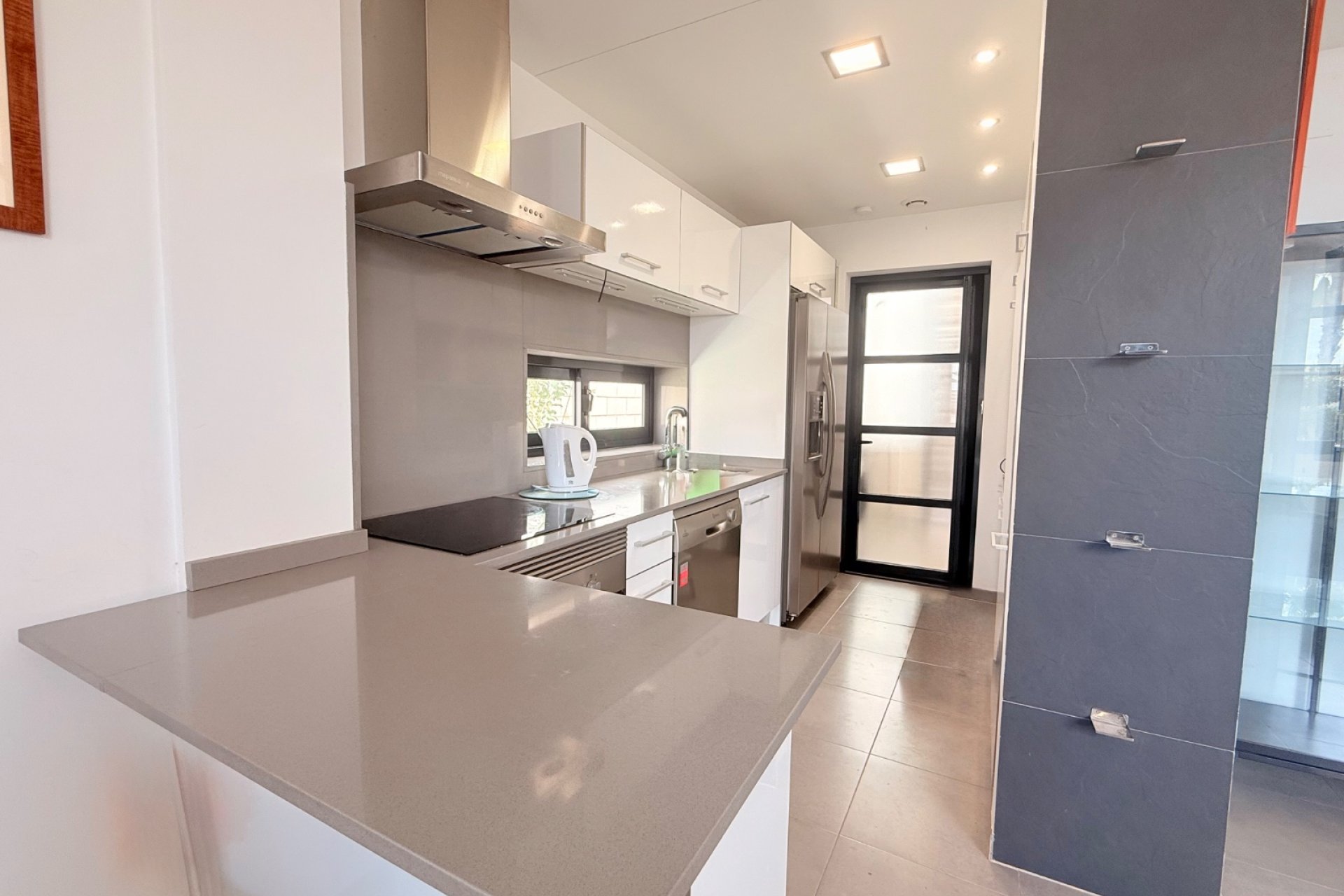 Resale - Villa -
Ciudad Quesada - Pueblo Bravo