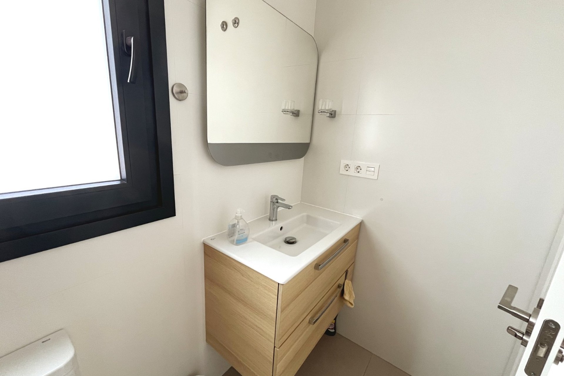 Resale - Villa -
Ciudad Quesada - Pueblo Bravo