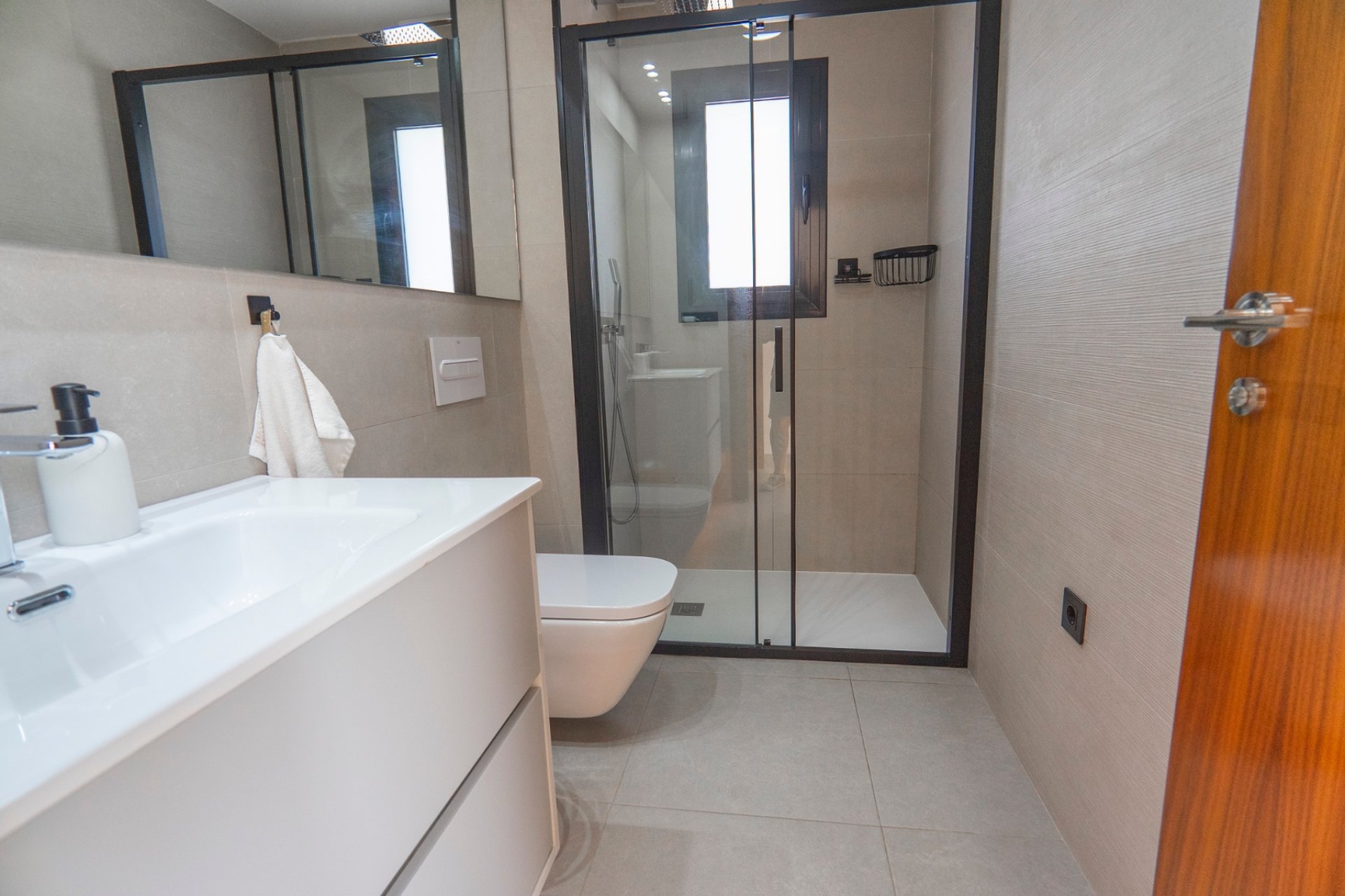 Resale - Villa -
Ciudad Quesada - town