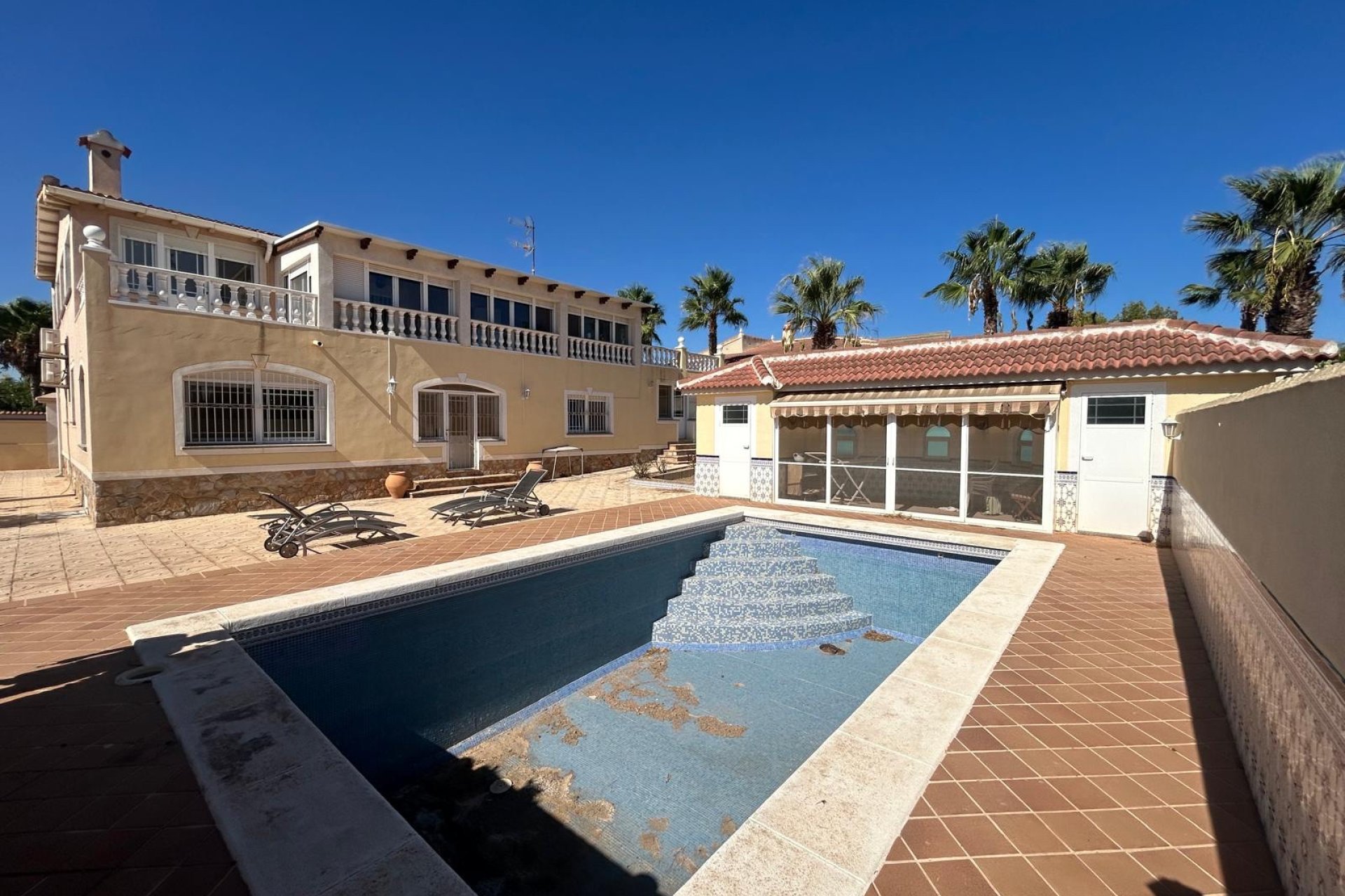 Resale - Villa -
Ciudad Quesada - town