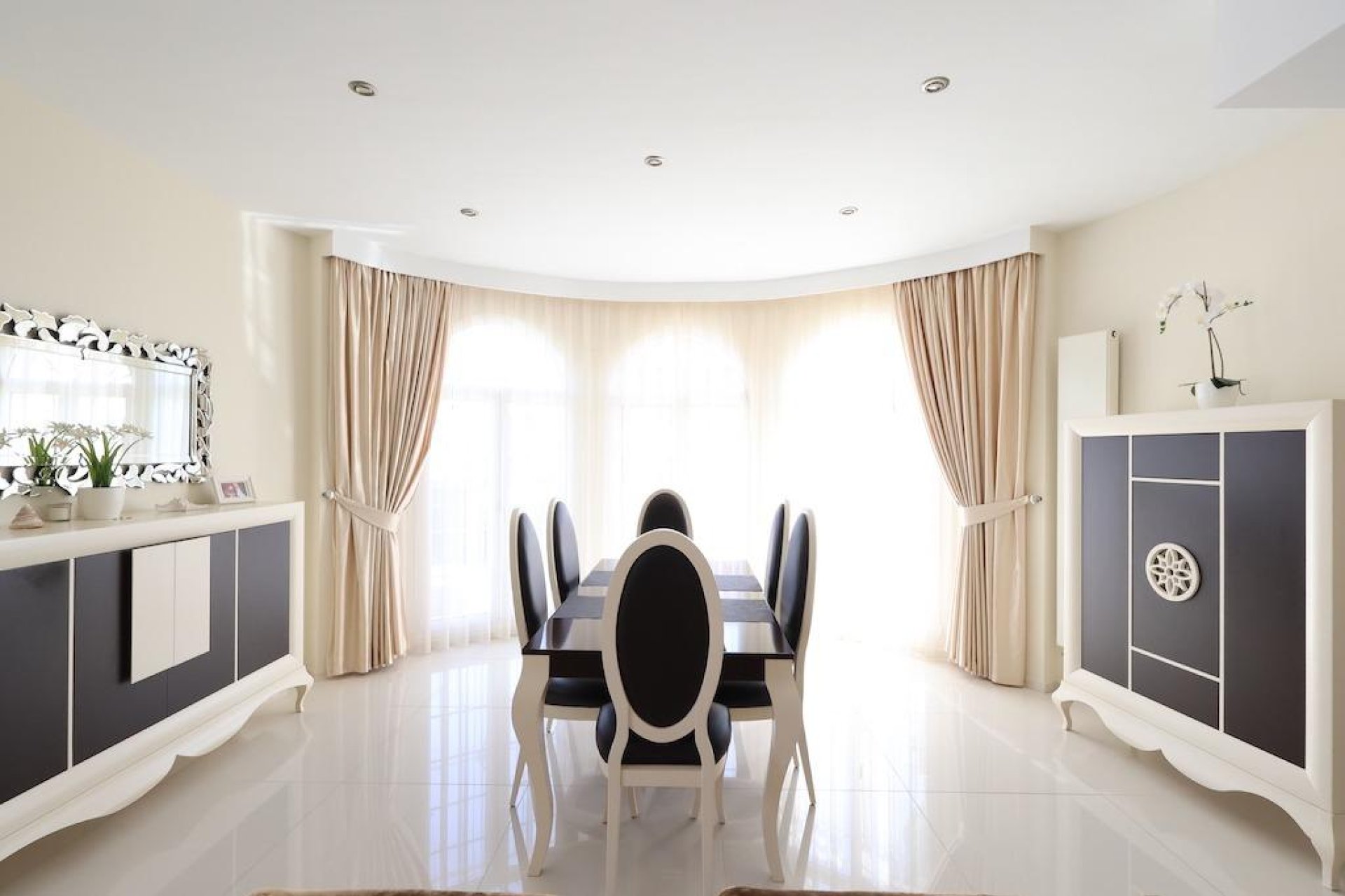 Resale - Villa -
Ciudad Quesada