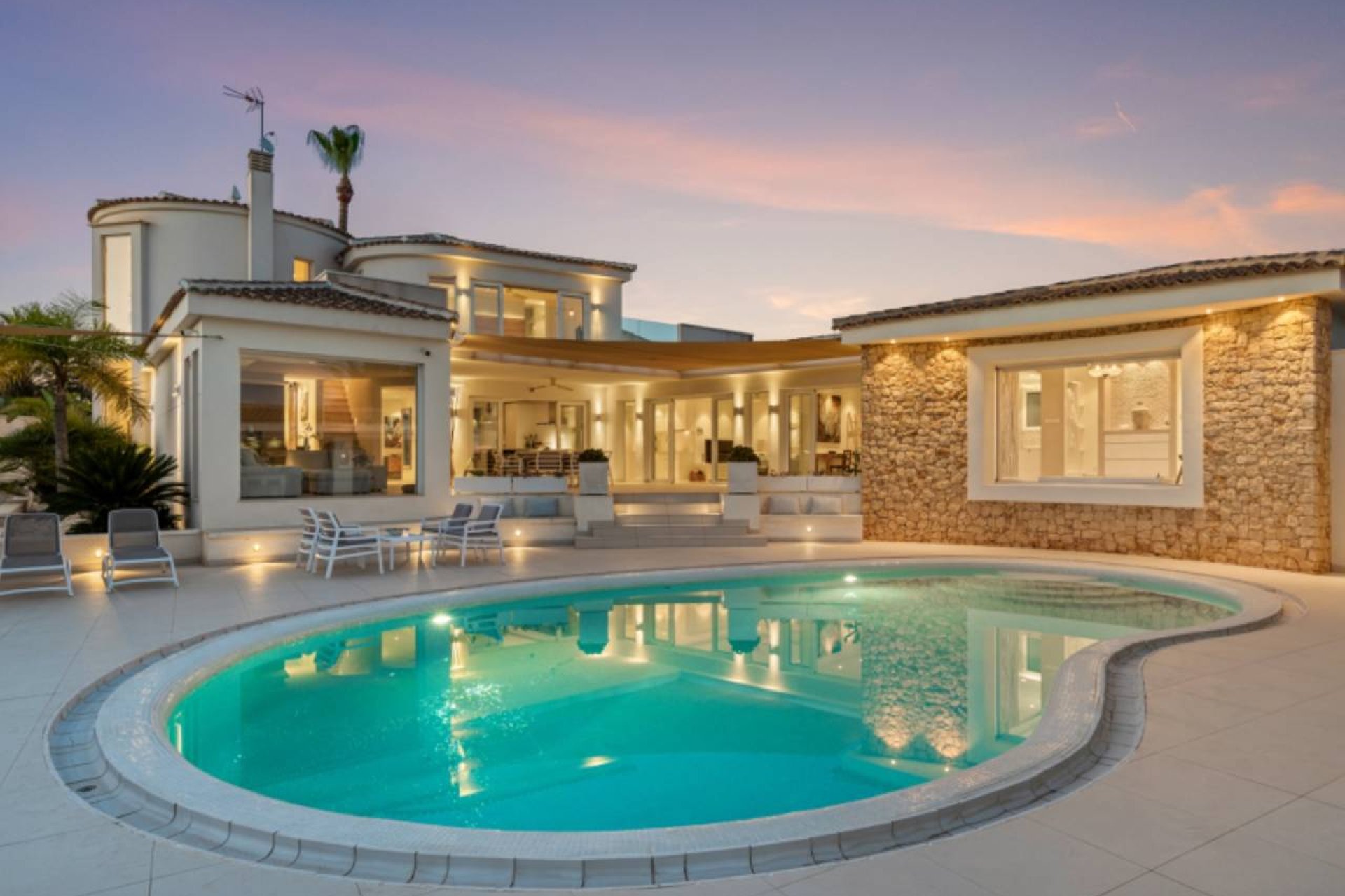 Resale - Villa -
Ciudad Quesada