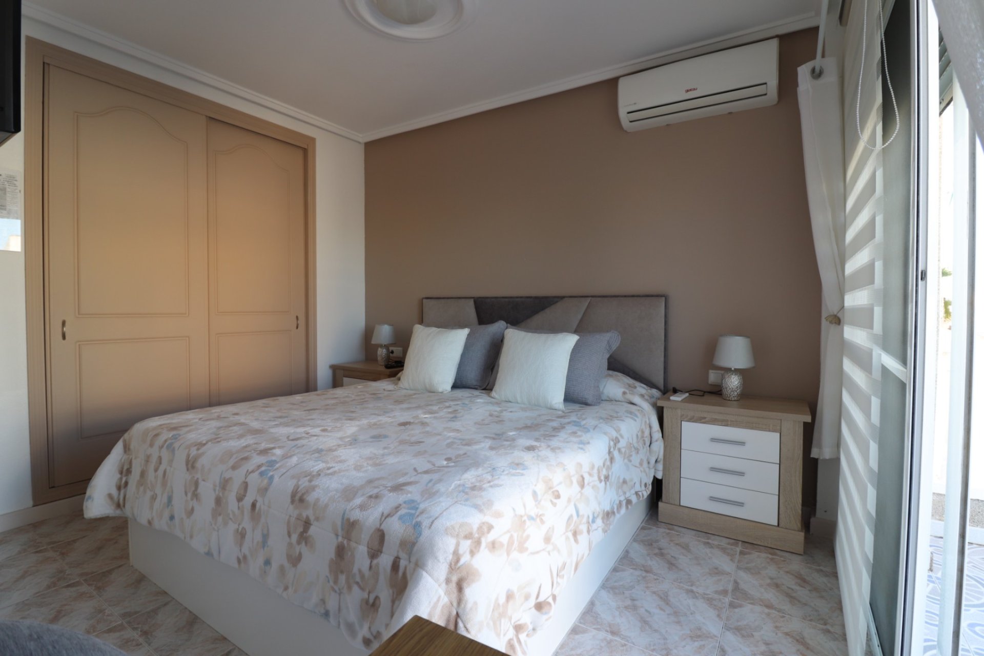 Resale - Villa -
Ciudad Quesada