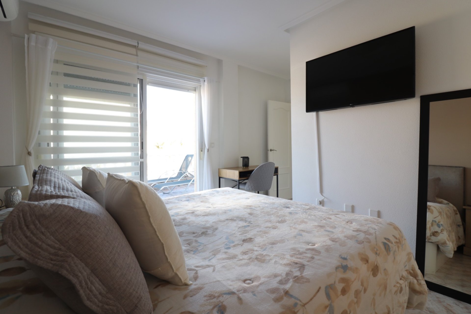 Resale - Villa -
Ciudad Quesada