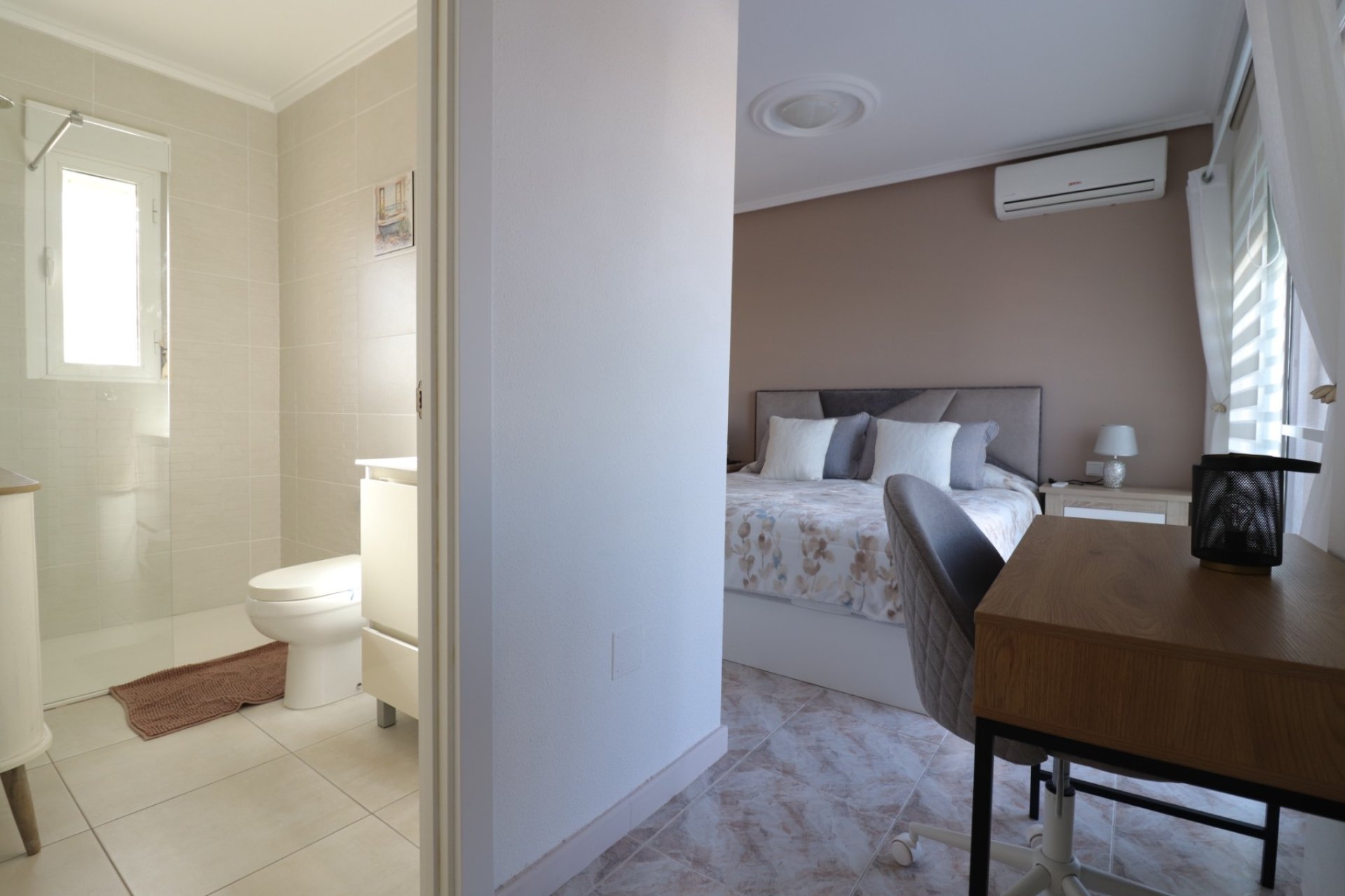 Resale - Villa -
Ciudad Quesada