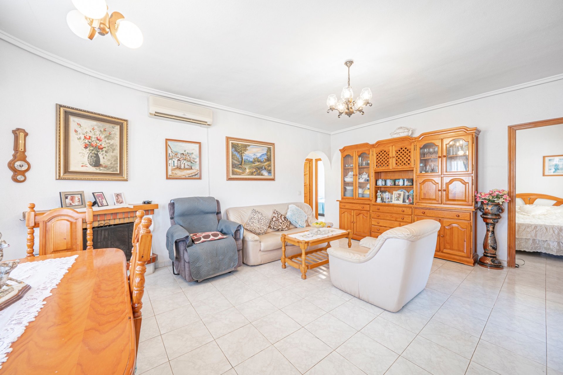 Resale - Villa -
Ciudad Quesada