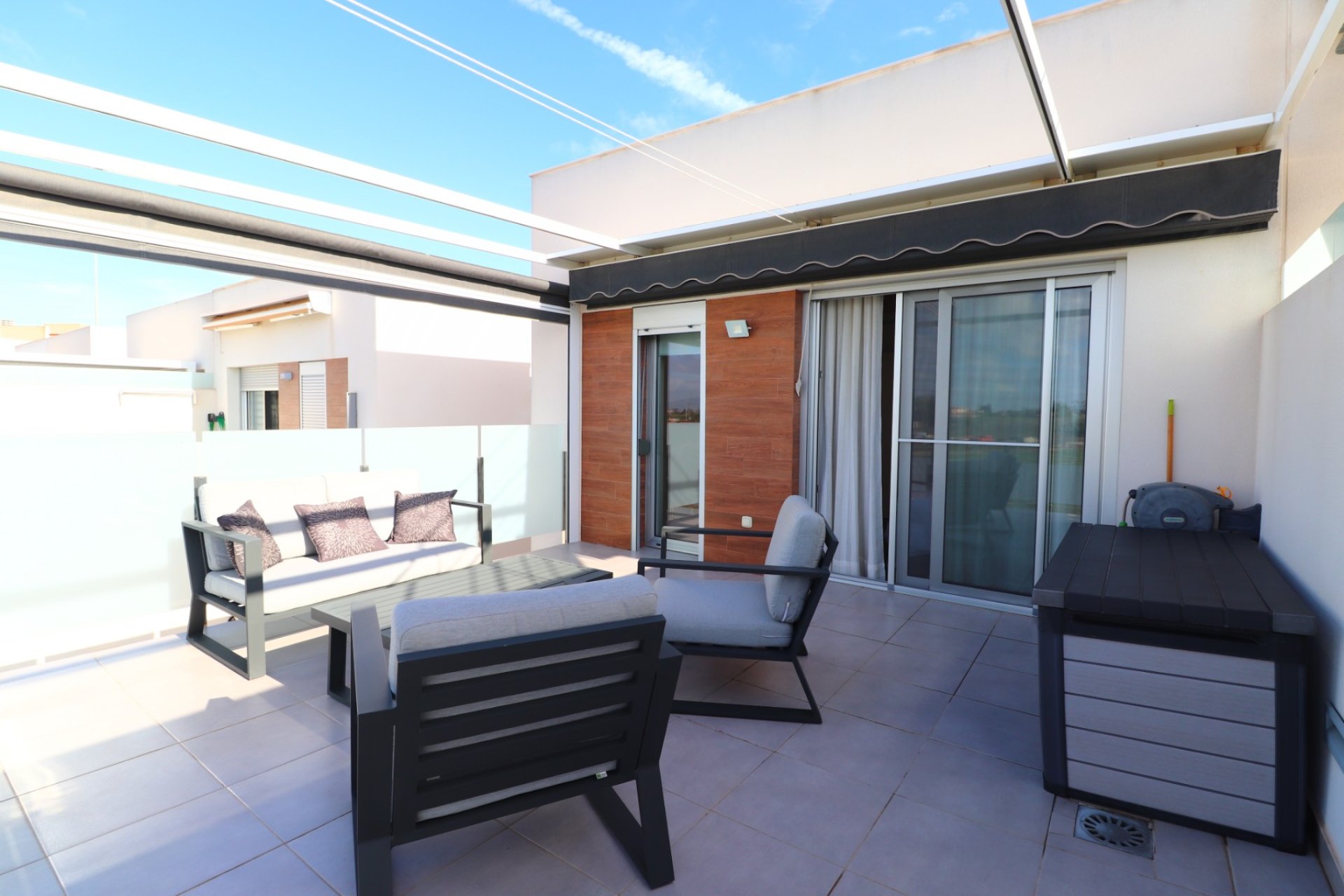 Resale - Villa -
Daya Vieja - Daya Vieja - Town