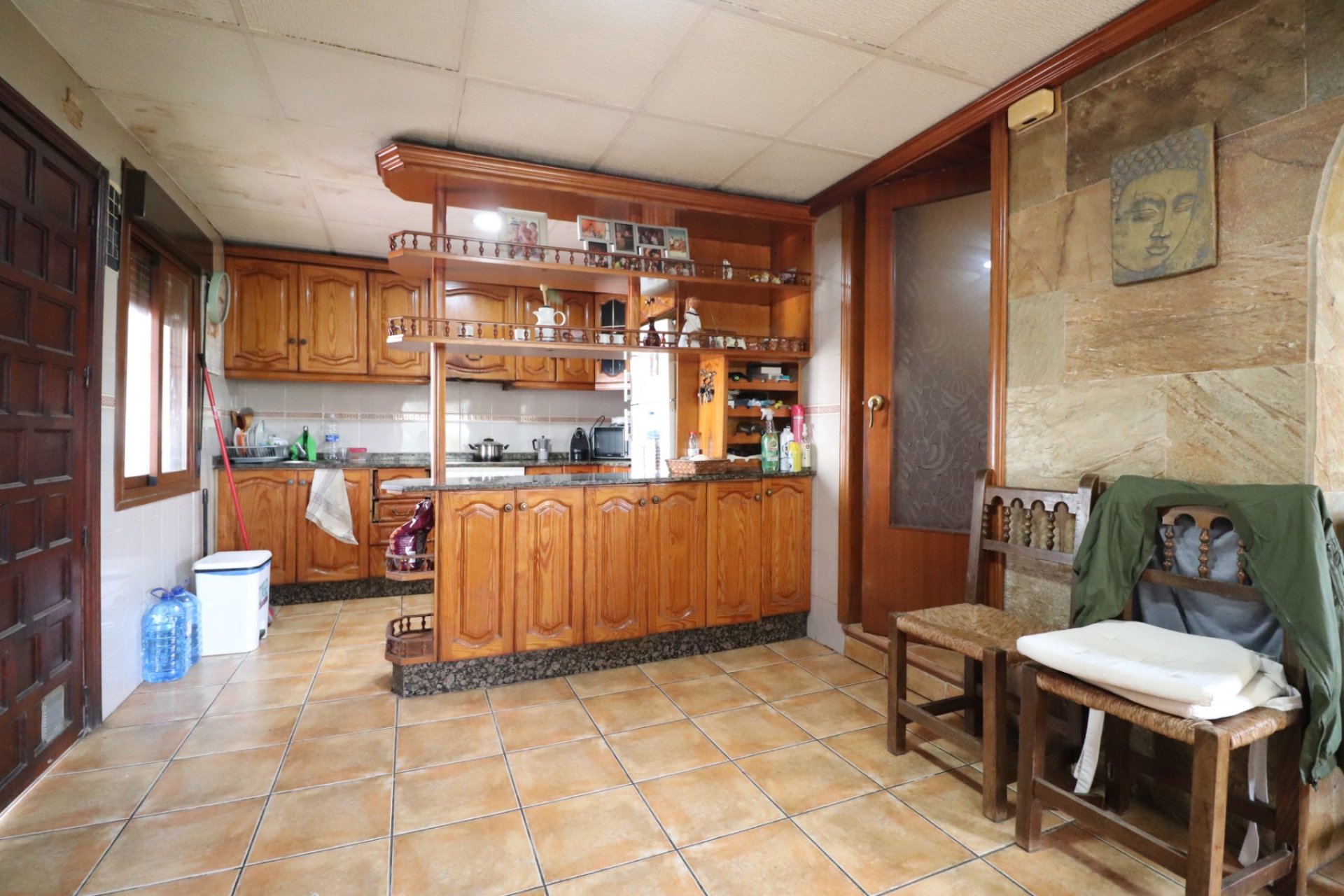 Resale - Villa -
Heredades