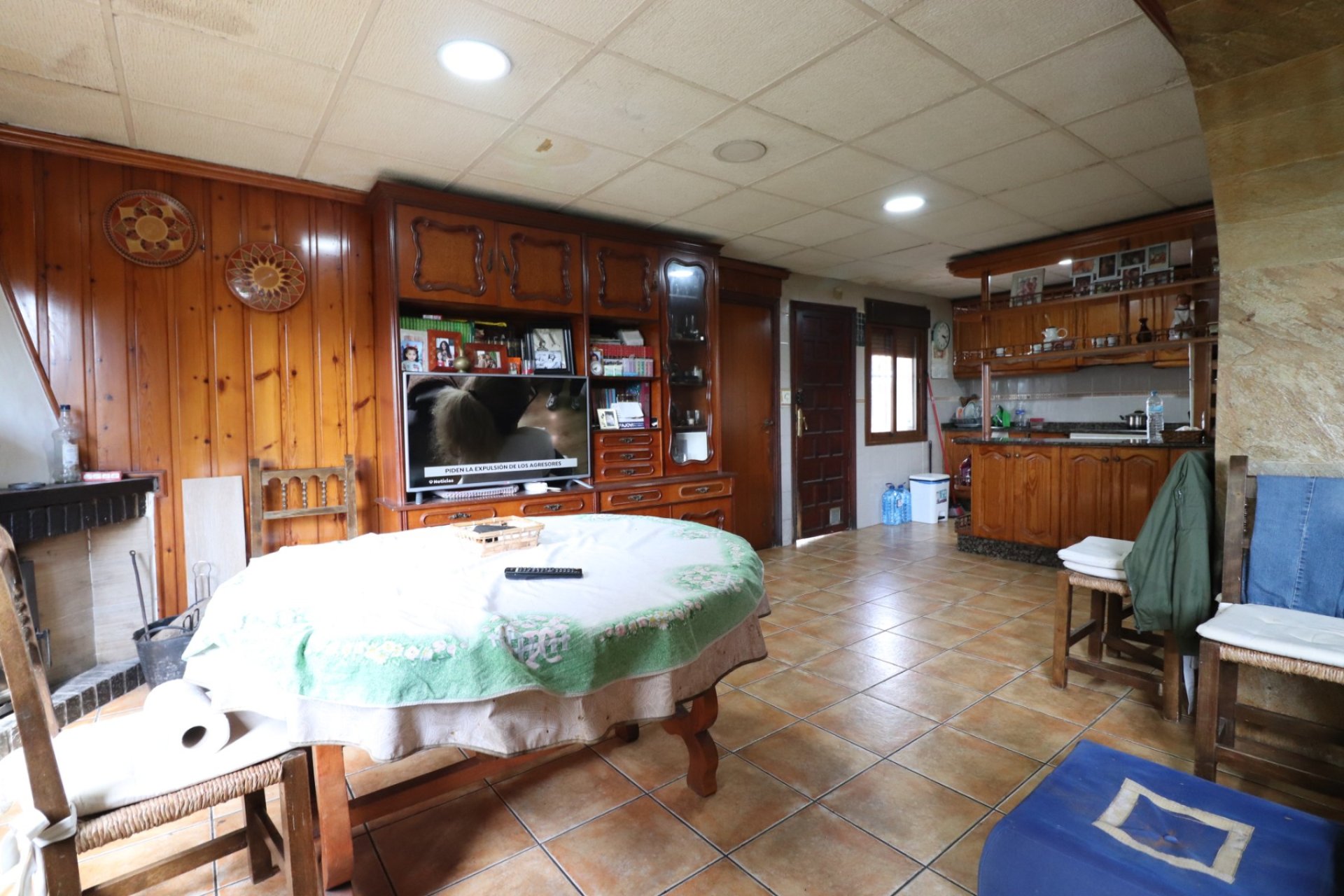 Resale - Villa -
Heredades