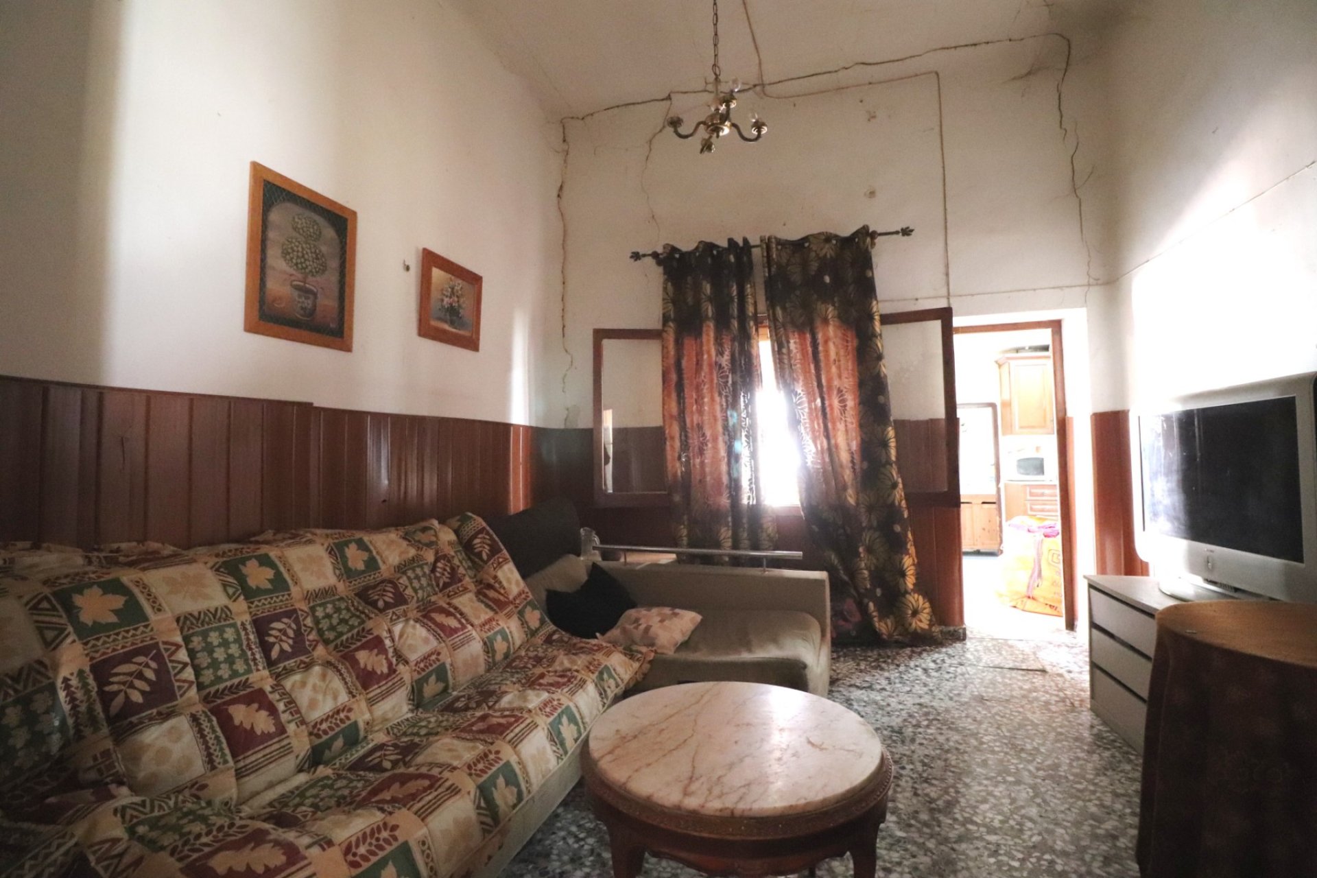 Resale - Villa -
Heredades