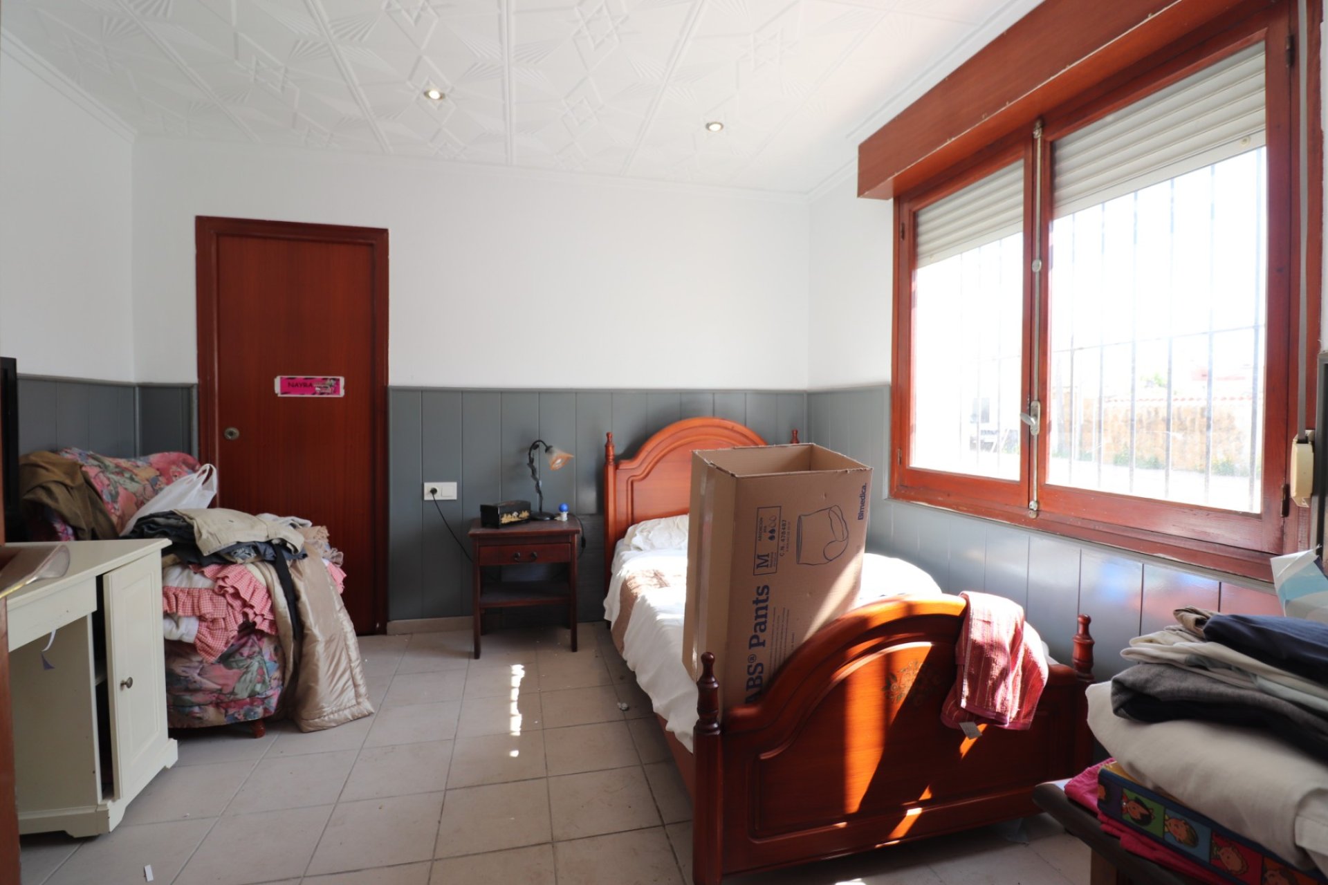 Resale - Villa -
Heredades