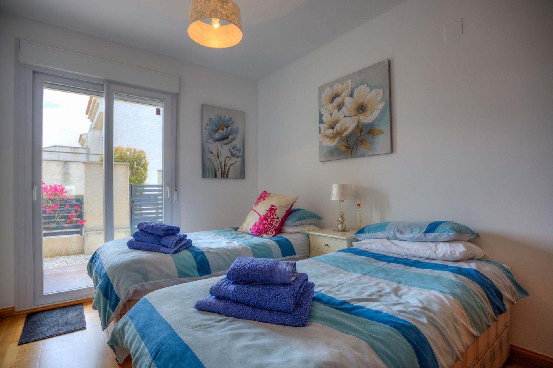 Resale - Villa -
Moraira - Sabatera