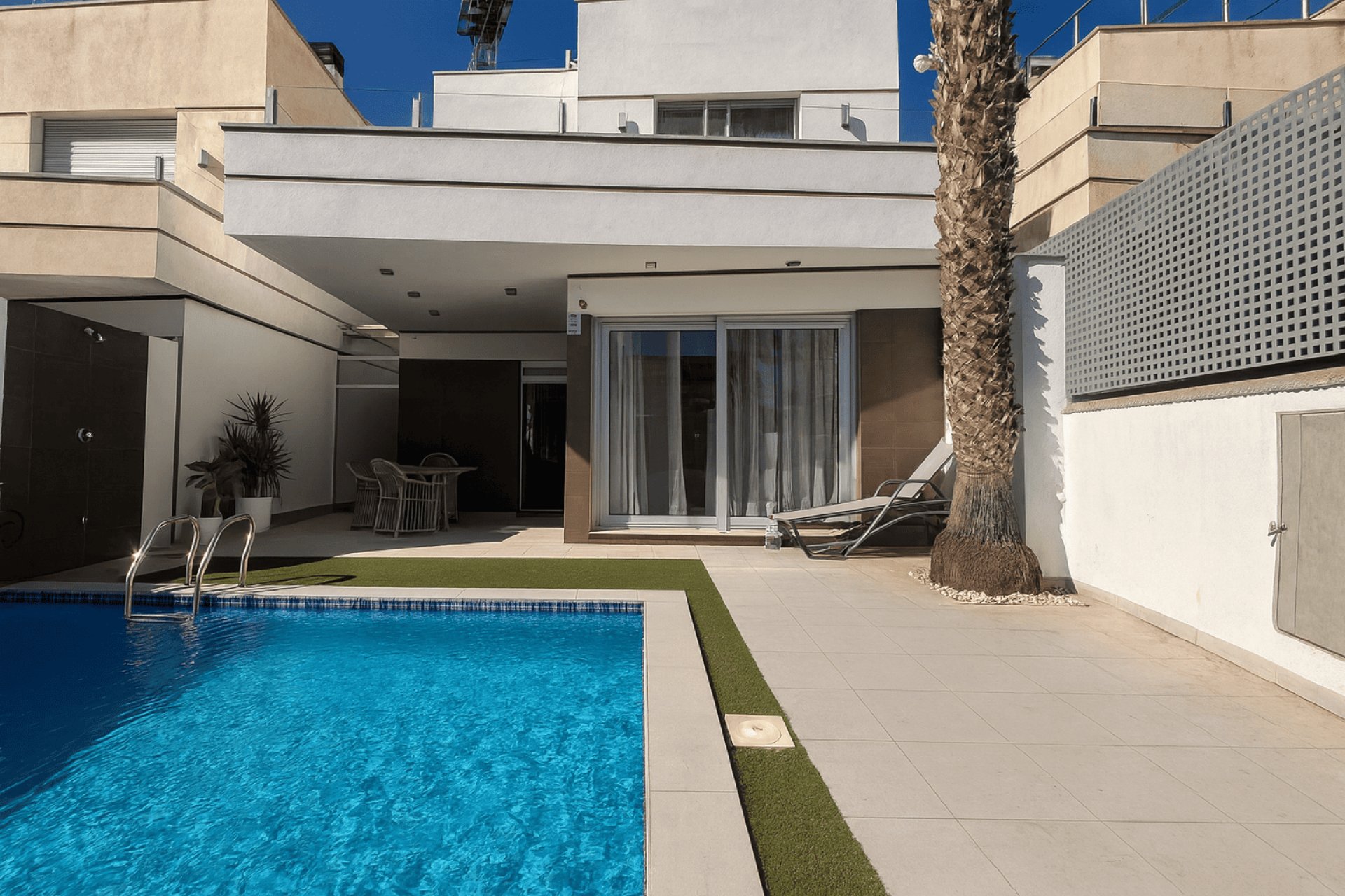 Resale - Villa -
Orihuela Costa - Lomas De Cabo Roig