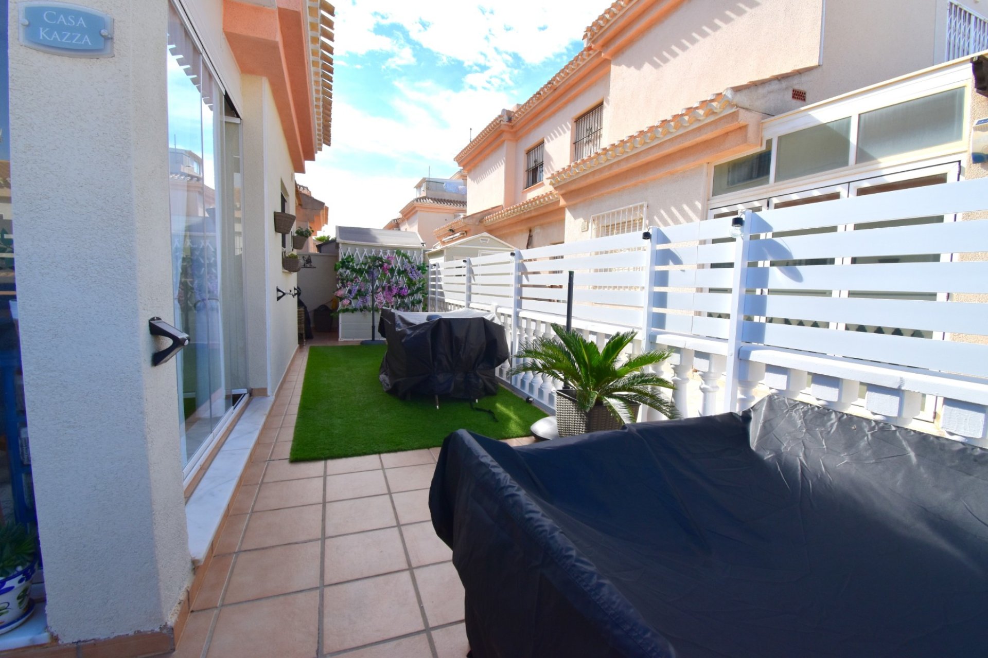 Resale - Villa -
Orihuela Costa - Playa Flamenca