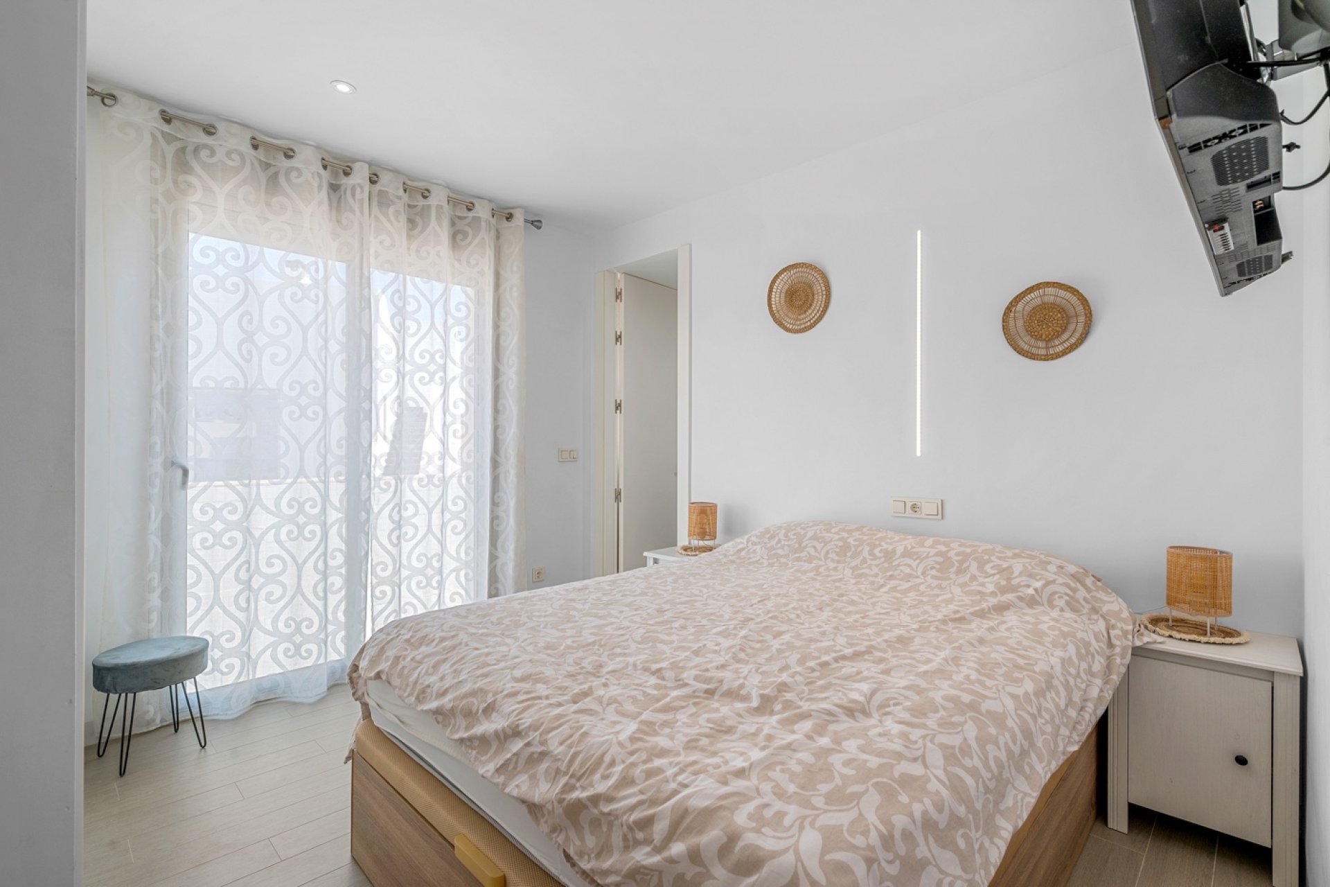 Resale - Villa -
Orihuela Costa - Villamartín