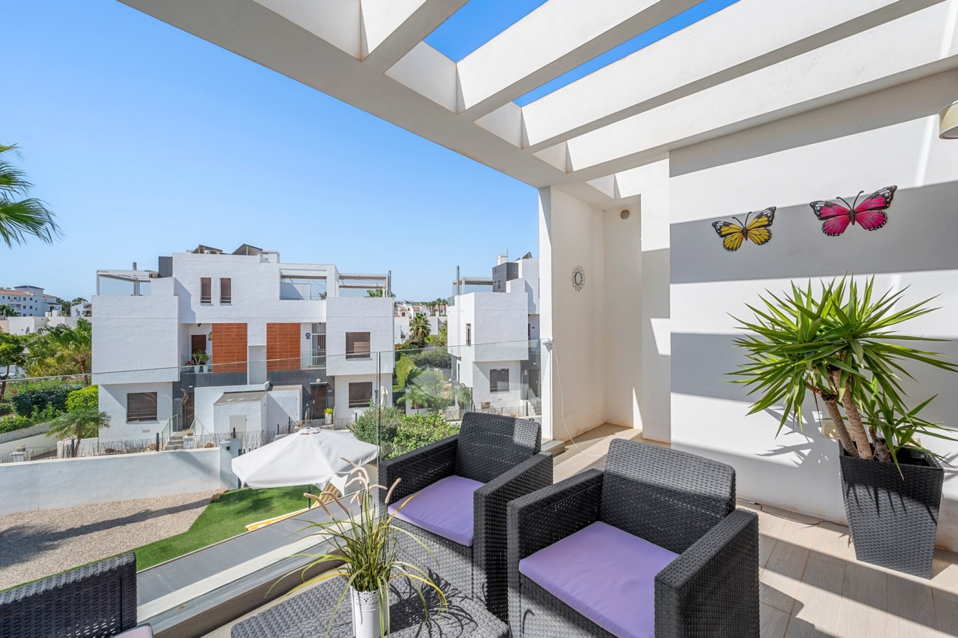 Resale - Villa -
Orihuela Costa - Villamartín