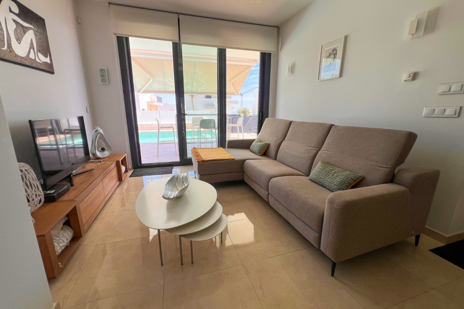 Resale - Villa -
San Miguel de Salinas