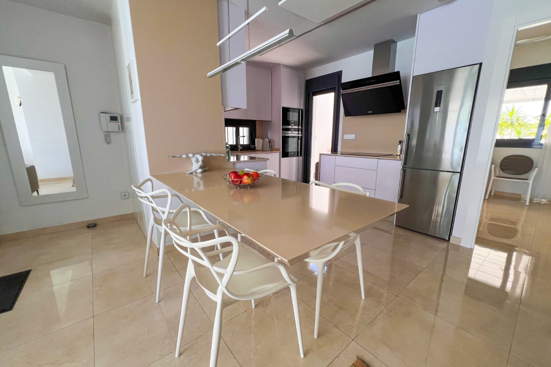 Resale - Villa -
San Miguel de Salinas