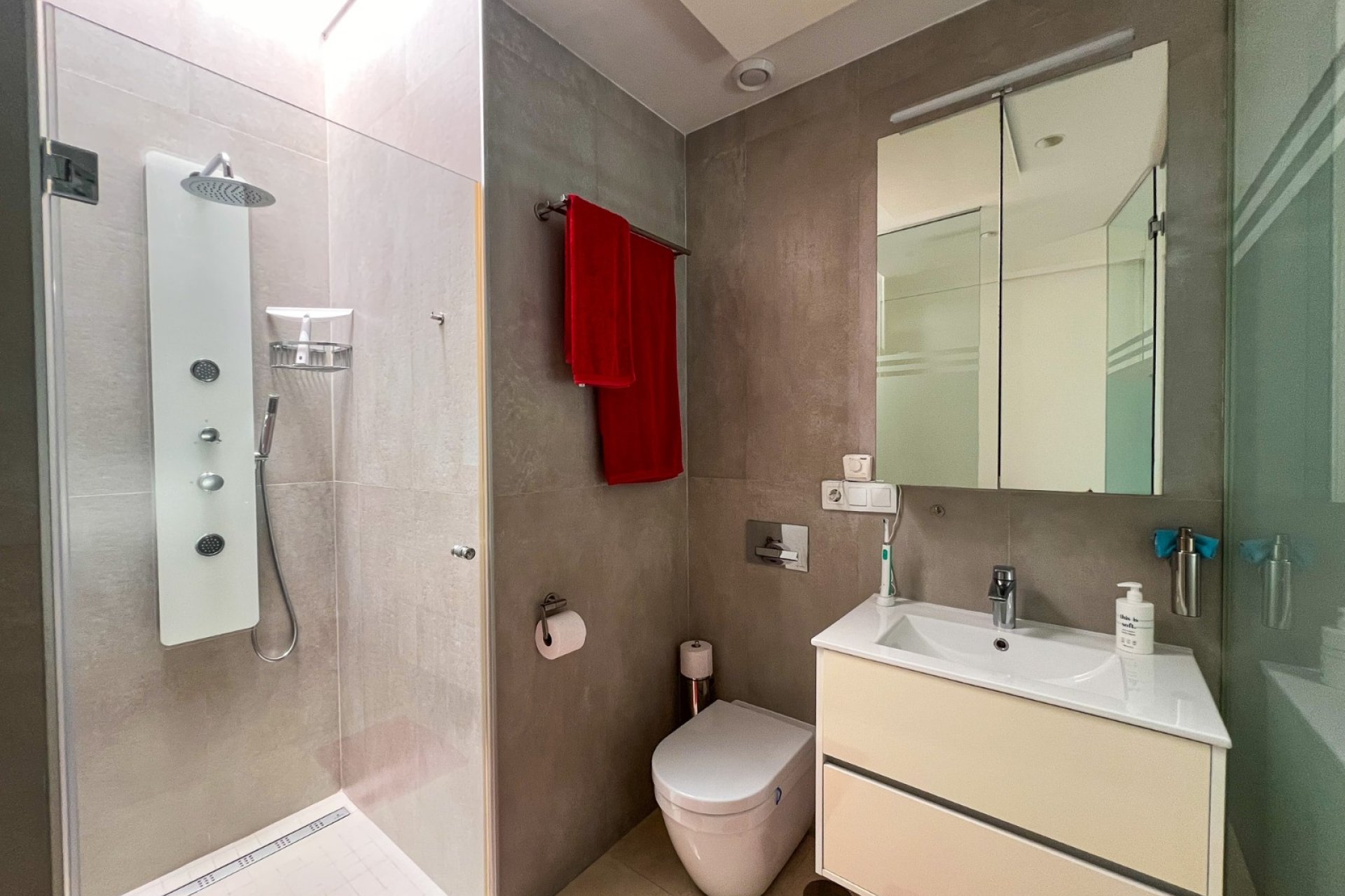 Resale - Villa -
San Miguel de Salinas
