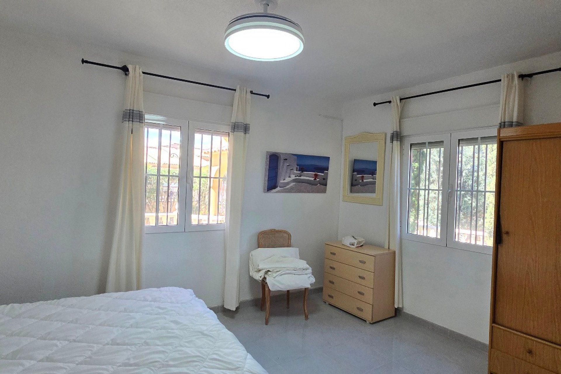 Resale - Villa -
Torrevieja - El Chaparral