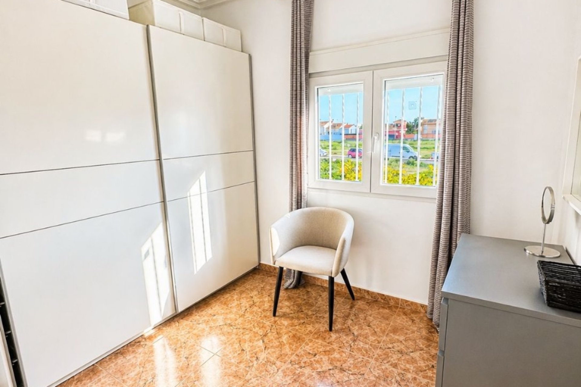 Resale - Villa -
Torrevieja - Nueva Torrevieja