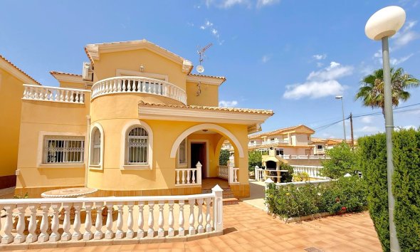 Villa - Herverkoop - Orihuela Costa - Villamartín