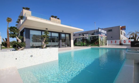 Villa - Neue Gebäude - San Miguel de Salinas - San Miguel de Salinas